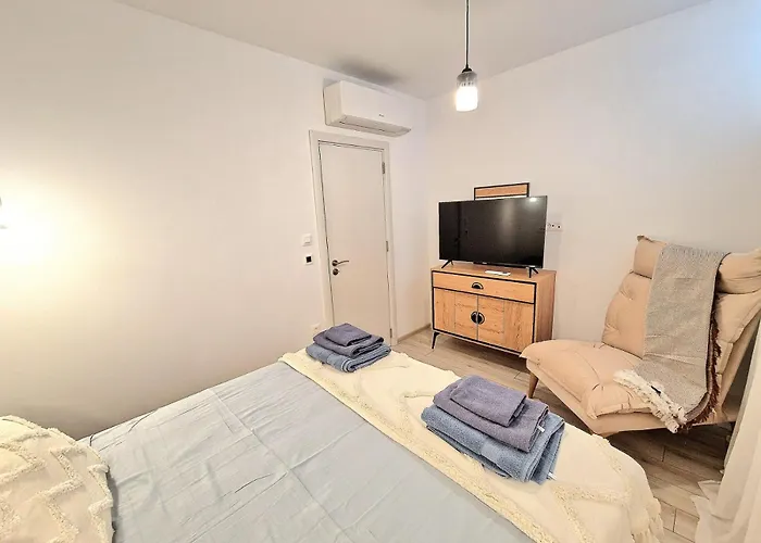 Cabacum Paradise 1 On The Seashore Varna