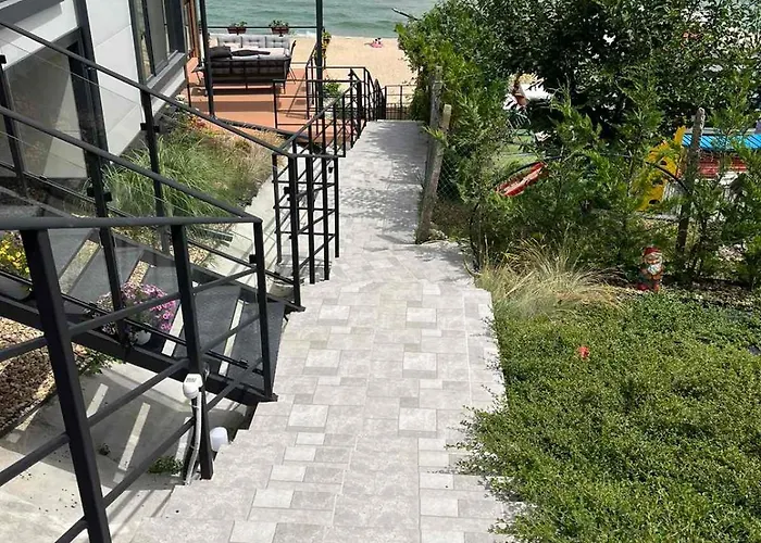 Cabacum Paradise 1 On The Seashore